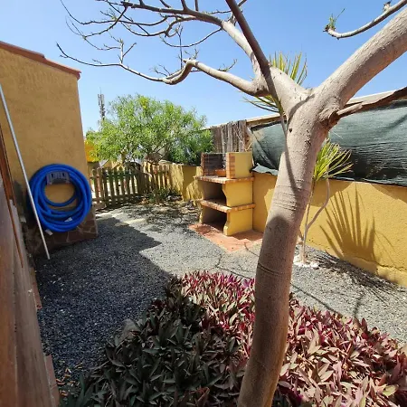 Dom wakacyjny 16 Con Piscina Privada