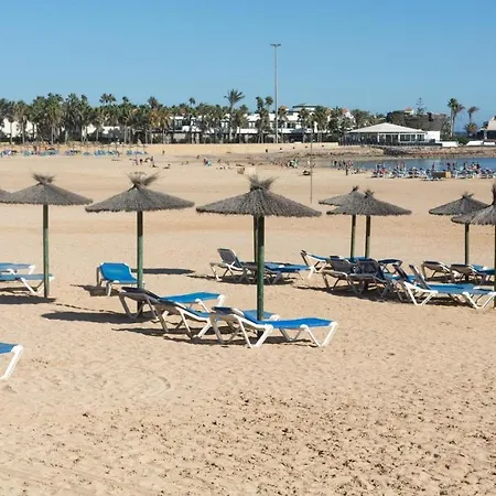 16 Con Piscina Privada Holiday home